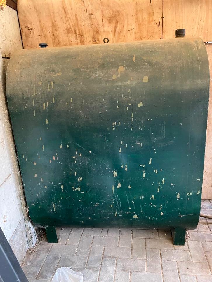 mazouttank, Doe-het-zelf en Bouw, Verwarming en Radiatoren, Zo goed als nieuw, Overige typen, Ophalen