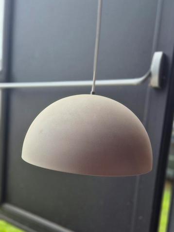Hanglamp beschikbaar voor biedingen