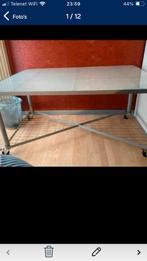 Bureau tafel Ikea met veiligheidsglas mooie staat, Huis en Inrichting, Tafels | Sidetables, Glas, Zo goed als nieuw, Ophalen