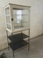 vintage brocante vitrinekast, Antiek en Kunst, Ophalen