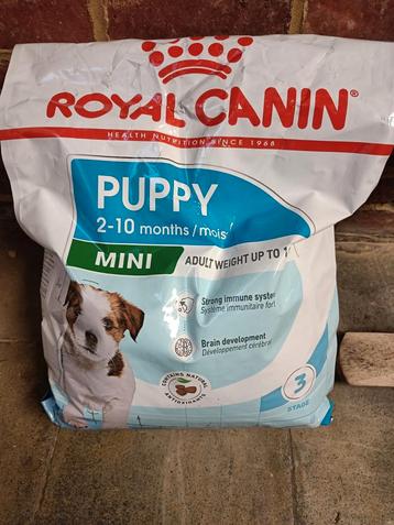 Royal Canin puppy mini 5kg hondenbrokken  disponible aux enchères