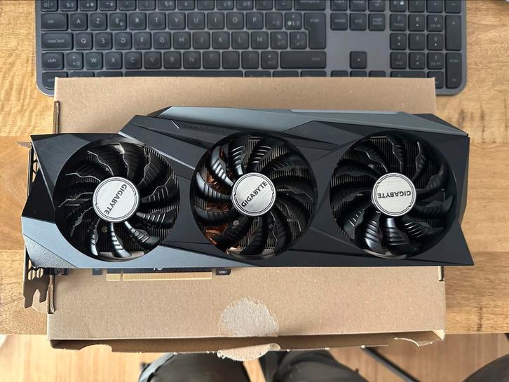 GIGABYTE GAMING RTX3080, Computers en Software, Videokaarten, Zo goed als nieuw, Nvidia, PCI, Ophalen