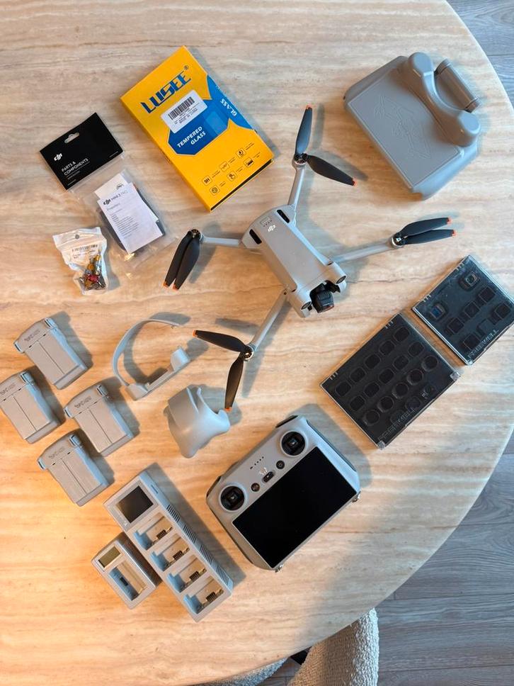 DJI Mini 3 pro, TV, Hi-fi & Vidéo, Drones, Comme neuf, DJI, Enlèvement