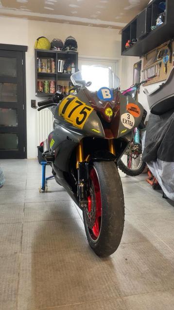 Yamaha r6 2008 beschikbaar voor biedingen