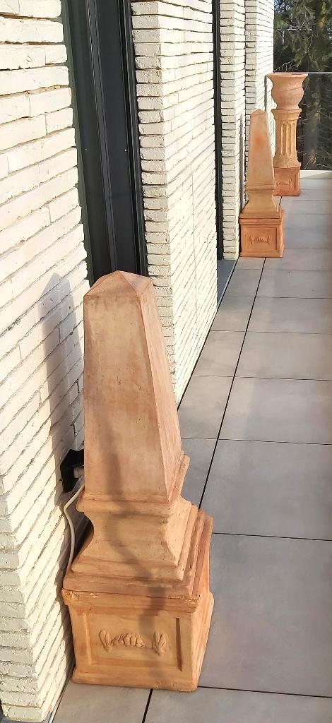 Prachtige terra-cotta tuinornamenten 3 stuks!, Huis en Inrichting, Woonaccessoires | Zuilen en Pilaren, Zo goed als nieuw, Ophalen