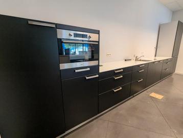 Keuken  beschikbaar voor biedingen