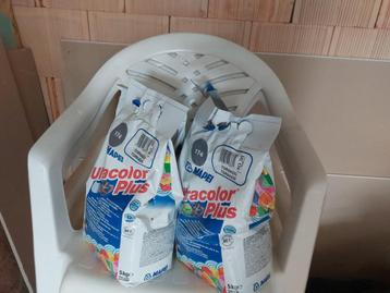 Mapei Ultracolor Plus 174 Tornado Grijs/Tornado Grey beschikbaar voor biedingen