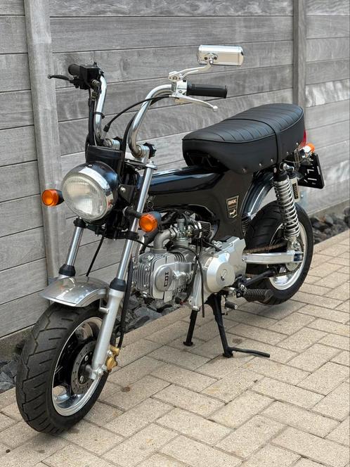 Moto dax te koop 125 cc, Fietsen en Brommers, Brommers | Honda, Zo goed als nieuw, Ophalen