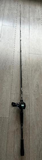 Shimano SLX DC baitcasting reel + Abu Garcia Beast X hengel, Watersport en Boten, Ophalen, Zo goed als nieuw, Complete set