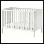 Babybed + matras+ hoeslaken, Kinderen en Baby's, Ophalen, Zo goed als nieuw