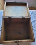 Ancienne caisse en bois Vintage (45L x 27H x 37l)., Ophalen