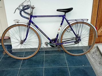 Vintage herenfiets Peugeot maat 57 beschikbaar voor biedingen