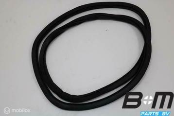 Portierrubber links achter VW Polo 6C beschikbaar voor biedingen