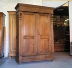 Hoge antieke Kleerkast in zeer zware eik H 223 B 149 D 62, Antiek en Kunst, Antiek | Meubels | Kasten, Ophalen