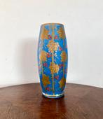 Antieke glazen vaas, Ophalen