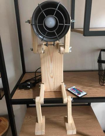 Lamp  beschikbaar voor biedingen