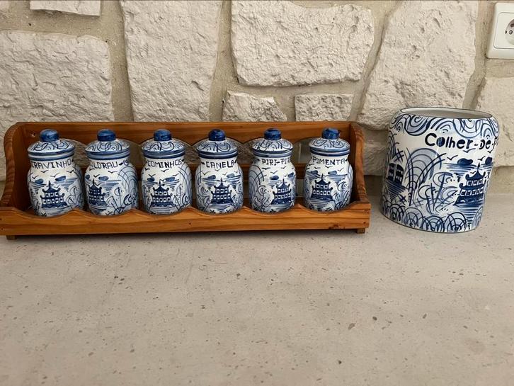 Kruidenpotjes en gebruiksvoorwerpen uit Portugal, Antiek en Kunst, Antiek | Keukengerei, Ophalen