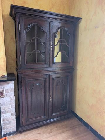 Voir magnifique Meuble beschikbaar voor biedingen