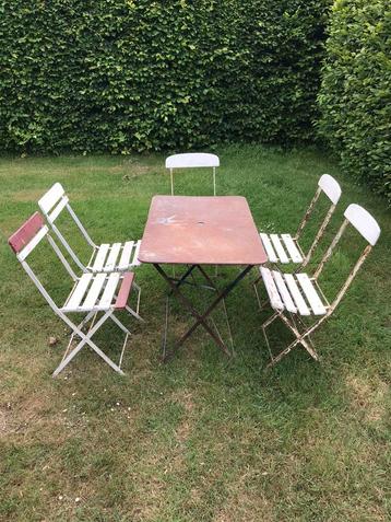 Café tafel en 5 stoelen Stella Artois beschikbaar voor biedingen