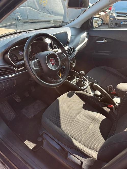 Fiat tipo 1.3 multijet 95cv jaar 2017, Auto's, Fiat, Particulier, Tipo, Bluetooth, Diesel, Euro 6, 5 deurs, Handgeschakeld, Ophalen