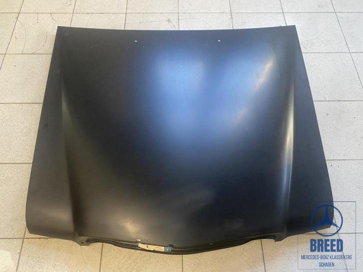 NOS motorkap voor Mercedes-Benz W114 W115 /8 2e serie, Auto-onderdelen, Carrosserie, Motorkap, Mercedes-Benz, Nieuw, Ophalen