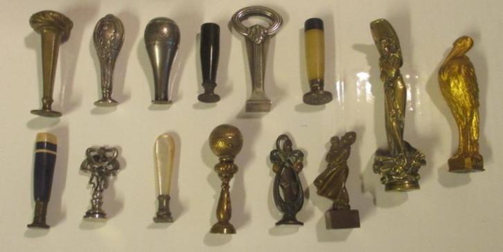 collection de timbres anciens, cachets en cire, art nouveau,, Antiquités & Art, Curiosités & Brocante, Envoi