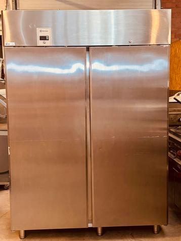 oven_koelcel _ koelkasten, ovens, kookplaten, beschikbaar voor biedingen