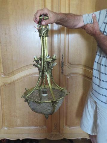 Art deco koperen hanger beschikbaar voor biedingen