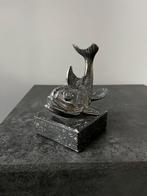 Poisson en métal sur socle en marbre, Enlèvement ou Envoi