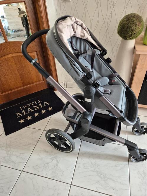 Joolz day+ te koop, Kinderen en Baby's, Buggy's, Zo goed als nieuw, Regenhoes, Voetenzak, Ophalen