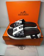 Hermes slippers maar 43, Kleding | Heren, Schoenen, Slippers, Overige kleuren, Nieuw, Ophalen of Verzenden