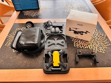 SMART DRONE - DJI SPARK Fly More Combo - !!29 VLIEGUREN!! beschikbaar voor biedingen