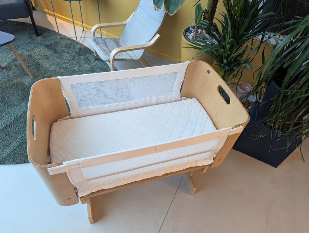 Bednest Cosleeper op zelfgemaakte staander, Ophalen, Gebruikt