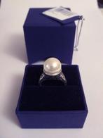 Zilveren ring met een grote bolvormige parel, 18 tot 19, Verzenden, Nieuw, Met edelsteen