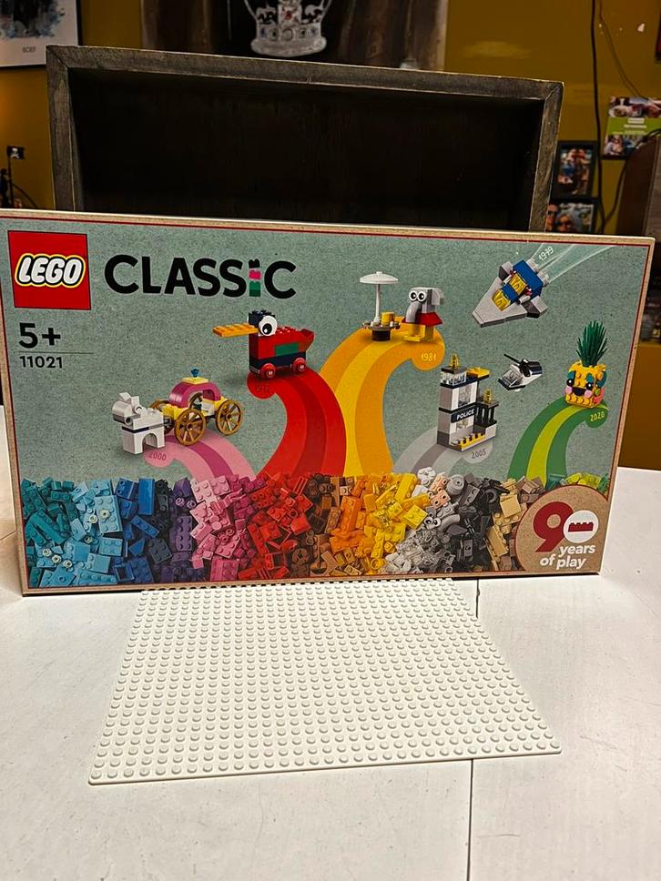 Lego classic 11021, Kinderen en Baby's, Speelgoed | Duplo en Lego, Nieuw, Lego, Complete set, Ophalen of Verzenden