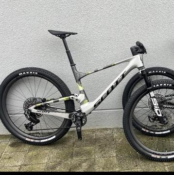 SCOTT SPARK RC WORLDCUP, Fietsen en Brommers, Ophalen, Nieuw