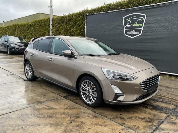 SPATBORD RECHTS VOOR Ford Focus 4 (|2621783|PJX7BA16008AG|), Auto-onderdelen, Carrosserie, Spatbord, Ford, Voor, Rechts, Gebruikt