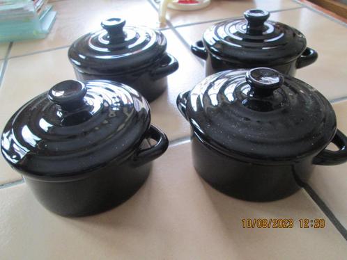 Cassolettes (4) noires avec couvercle en céramique, Maison & Meubles, Cuisine | Vaisselle, Neuf, Autres types, Uni, Céramique