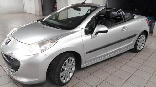 .TRES BELLE PEUGEOT 207CC ESSENCE, Autos, Peugeot, Particulier, ABS, Phares directionnels, Airbags, Air conditionné, Alarme, Feux de virage