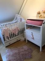 Baby bed met lade + verzorginftafel(comode), Kinderen en Baby's, Kinderkamer | Complete kinderkamers, Ophalen, Gebruikt, Jongetje of Meisje