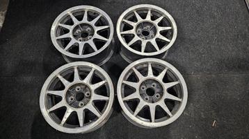 Set velgen Volkswagen BMW 3 serie E30 7 X15 4X100 ET25 beschikbaar voor biedingen