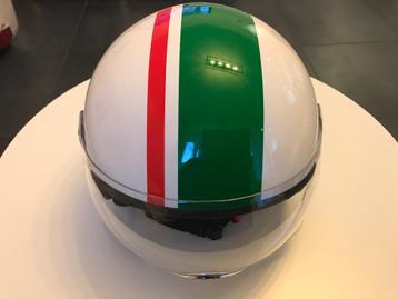 Casque vespa beschikbaar voor biedingen