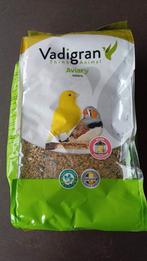 4 kg de nourriture GRATUITE pour les oiseaux de volière, Enlèvement, Neuf, Manger et Boire