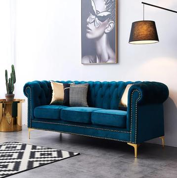 Moderne Chesterfield Zetel beschikbaar voor biedingen