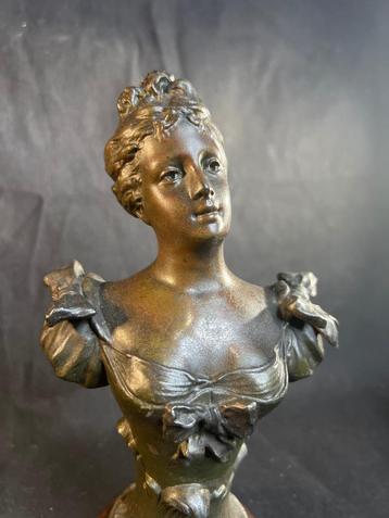 Mestais - Statue, 1870, dame - 20 cm - Bronze