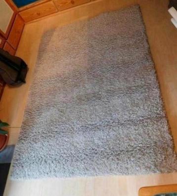 superbe tapis gris salon/salle à manger/chambre 130cm/195cm beschikbaar voor biedingen