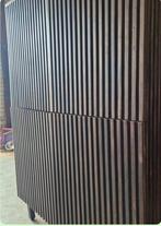 Moderne kast hout, Doe-het-zelf en Bouw, Platen en Panelen, Ophalen, Zo goed als nieuw