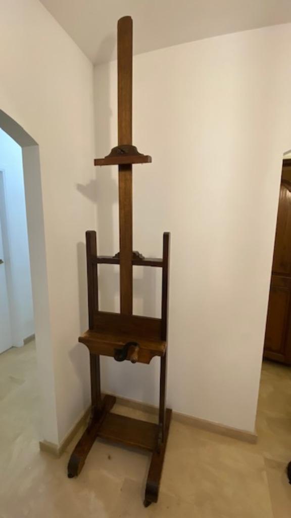 Prix diminué Grand chevalet d'atelier à manivelle ancien, Antiek en Kunst, Curiosa en Brocante, Ophalen