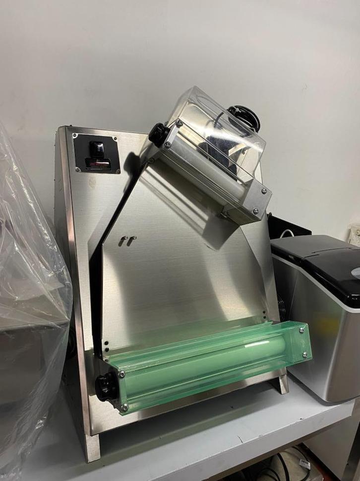 laminoir à pizza automatique Ø40 cm - double rouleau, Tuin en Terras, Gieters, Nieuw, Ophalen of Verzenden