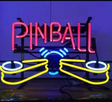 Pinball neon en veel andere mancave gameroom decoratie neons disponible aux enchères